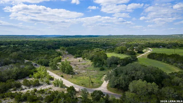 250 County Road 241 Hondo, TX 78861