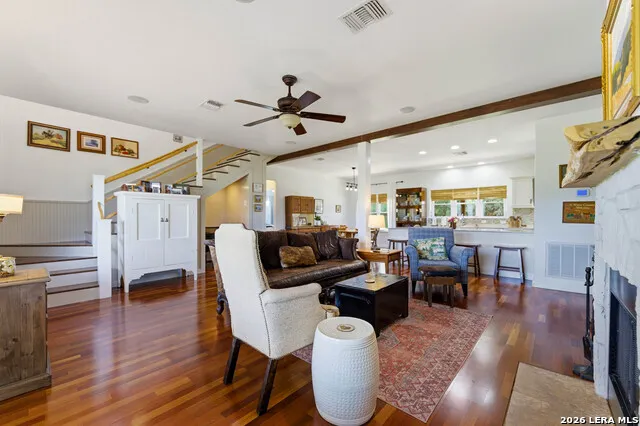 250 County Road 241 Hondo, TX 78861