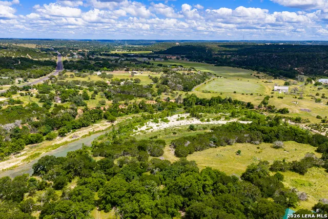 289 Hoot Owl Hollow Ingram, TX 78025