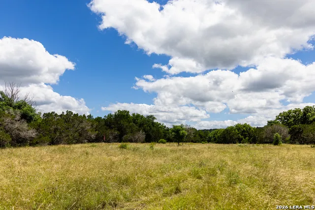 289 Hoot Owl Hollow Ingram, TX 78025