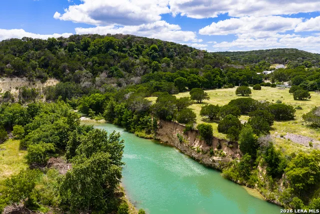 289 Hoot Owl Hollow Ingram, TX 78025