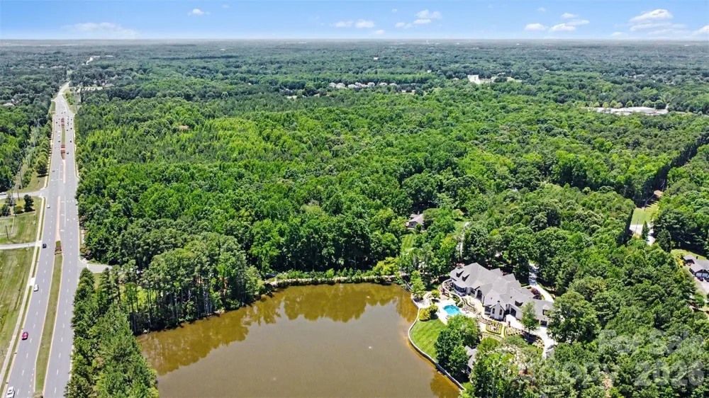 206 S Providence Road Waxhaw, NC 28173