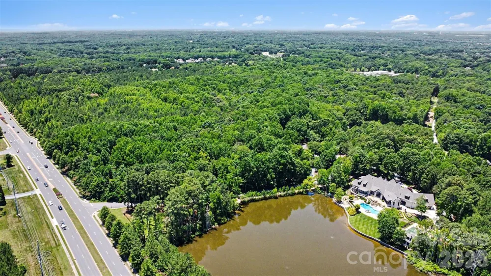 206 S Providence Road Waxhaw, NC 28173