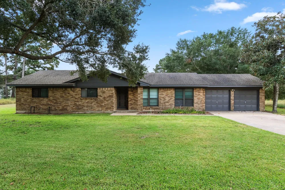 107 Bledsoe Street Prairie View, TX 77445