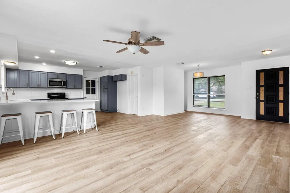 107 Bledsoe Street Prairie View, TX 77445