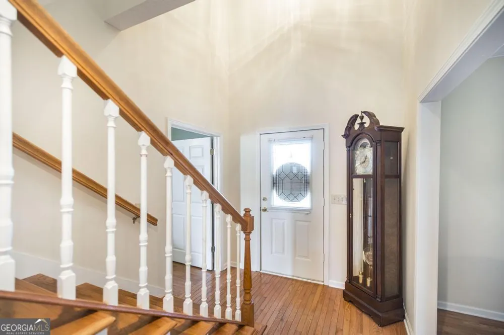 1550 Charlie Benson RD Forsyth, GA 31029