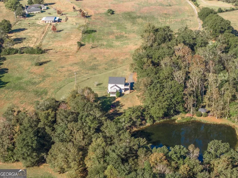 1550 Charlie Benson RD Forsyth, GA 31029