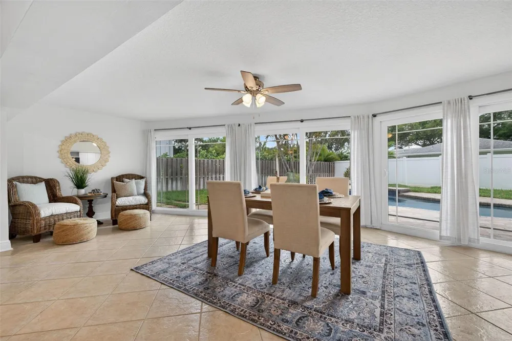 1022 EDEN ISLE DRIVE NE St Petersburg, FL 33704
