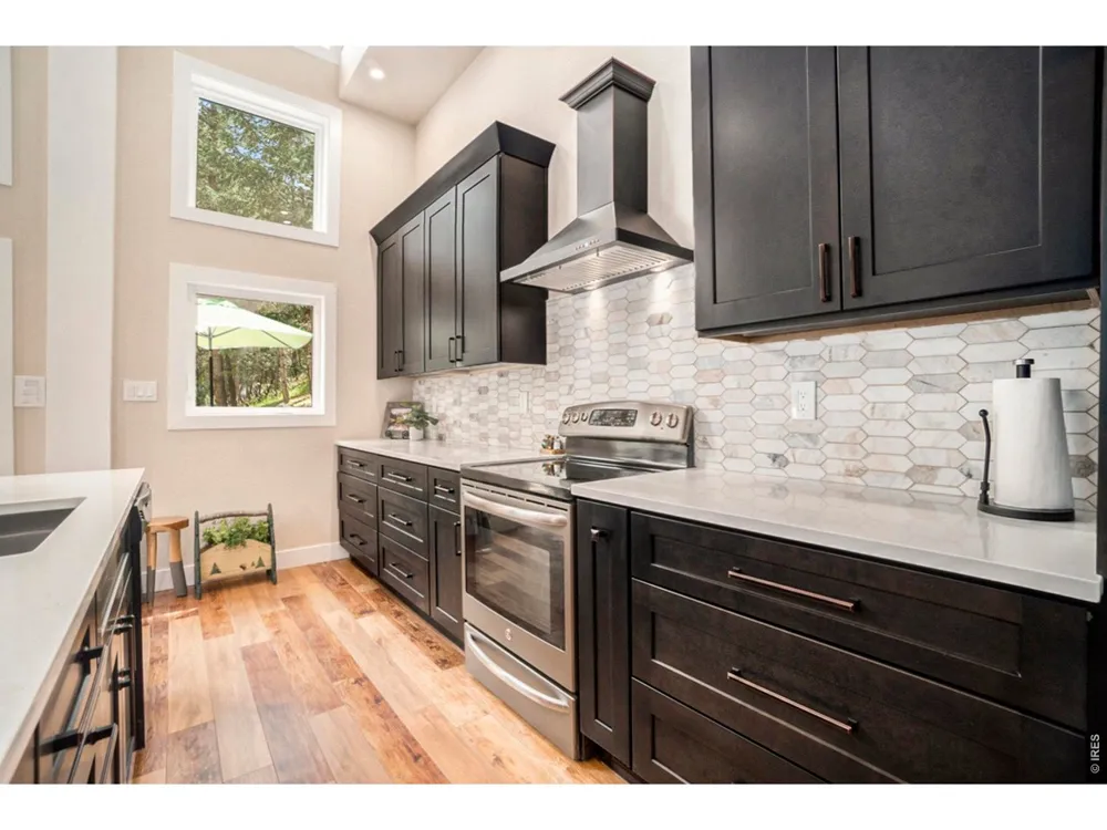 148 Big Pine Lane Drake, CO 80515