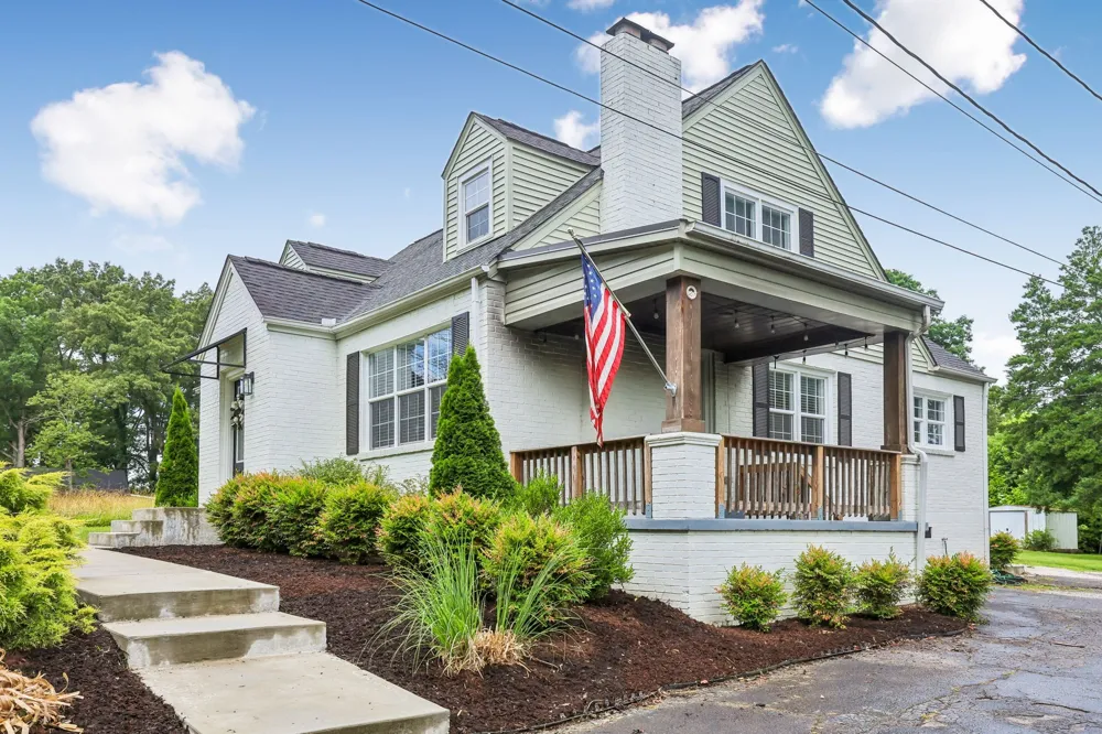 810 W Lincoln St Tullahoma, TN 37388