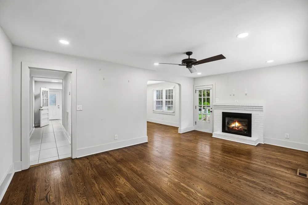 810 W Lincoln St Tullahoma, TN 37388
