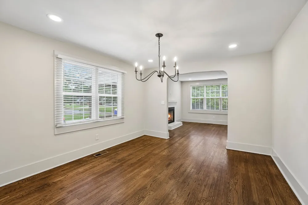 810 W Lincoln St Tullahoma, TN 37388