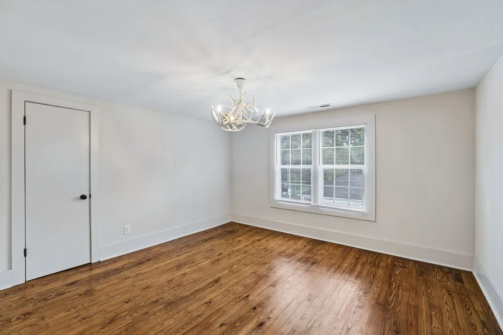 810 W Lincoln St Tullahoma, TN 37388