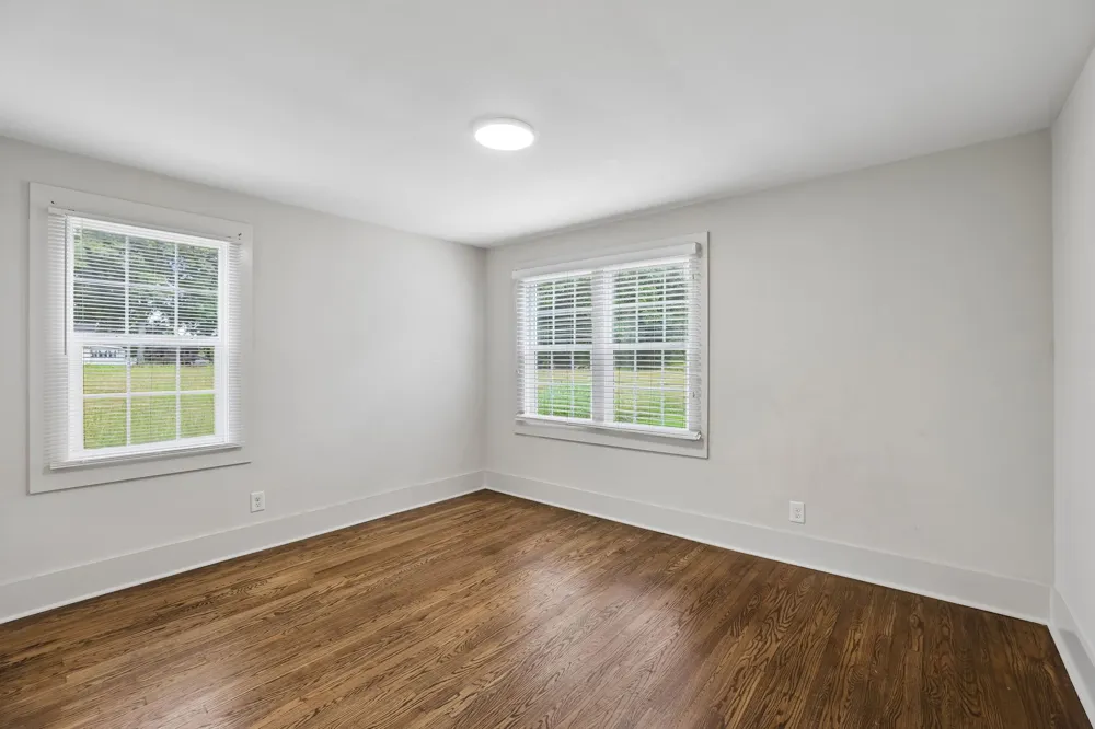 810 W Lincoln St Tullahoma, TN 37388