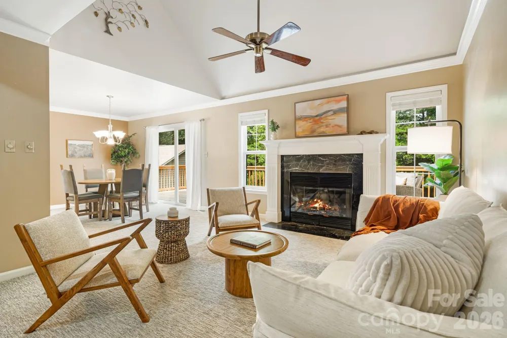 212 Riva Ridge Drive Fairview, NC 28730