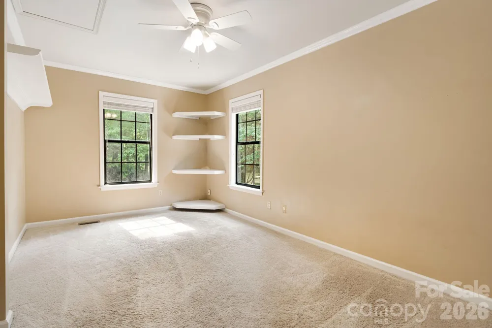 212 Riva Ridge Drive Fairview, NC 28730