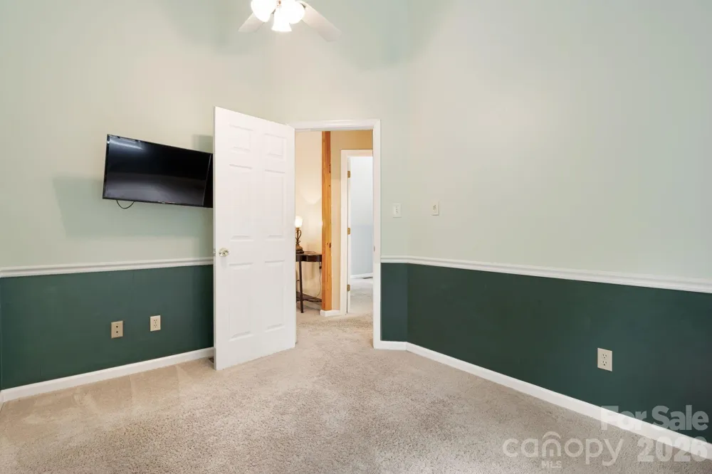 212 Riva Ridge Drive Fairview, NC 28730