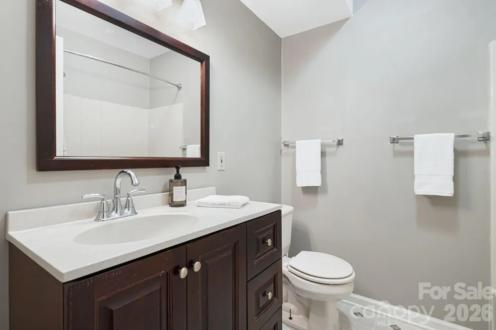 212 Riva Ridge Drive Fairview, NC 28730