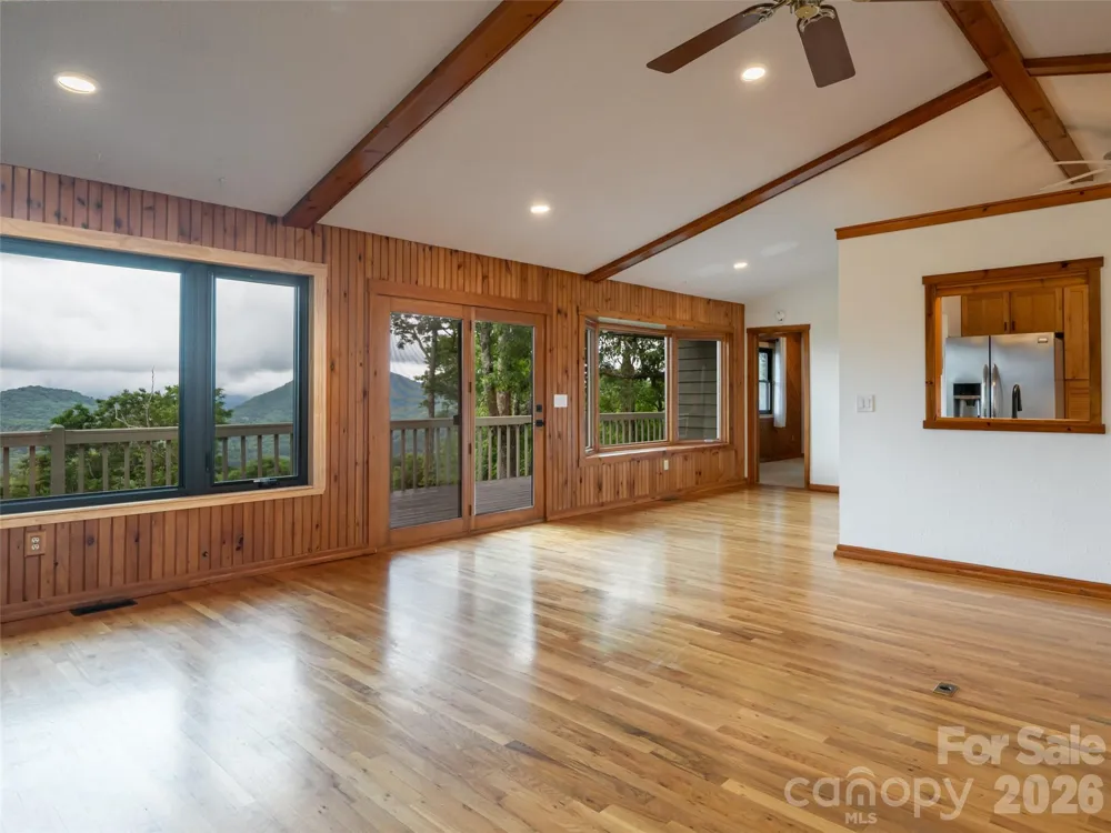 243 Pioneer Ridge Road Canton, NC 28716
