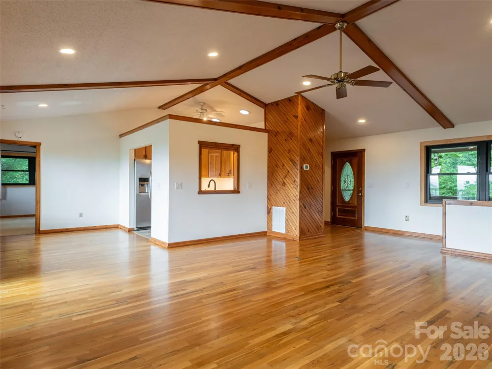 243 Pioneer Ridge Road Canton, NC 28716