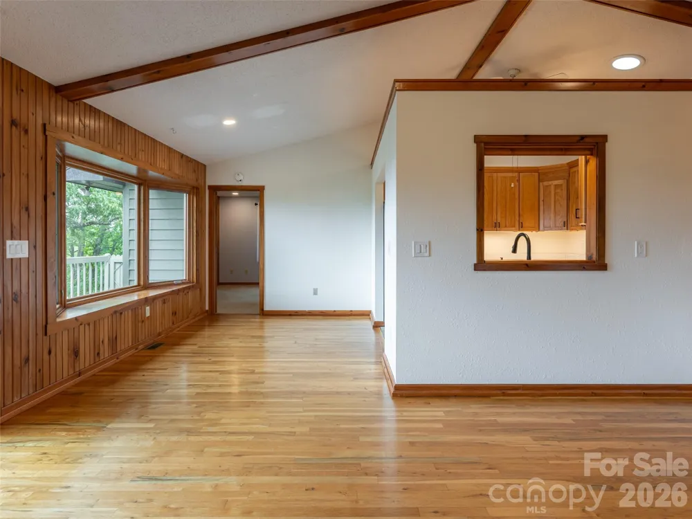 243 Pioneer Ridge Road Canton, NC 28716