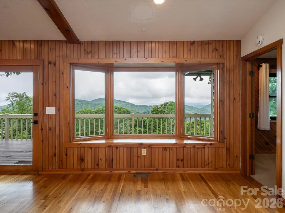 243 Pioneer Ridge Road Canton, NC 28716
