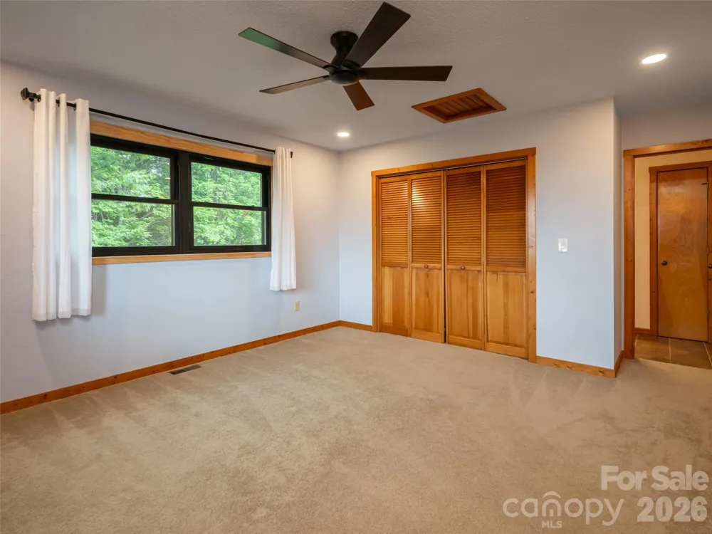 243 Pioneer Ridge Road Canton, NC 28716