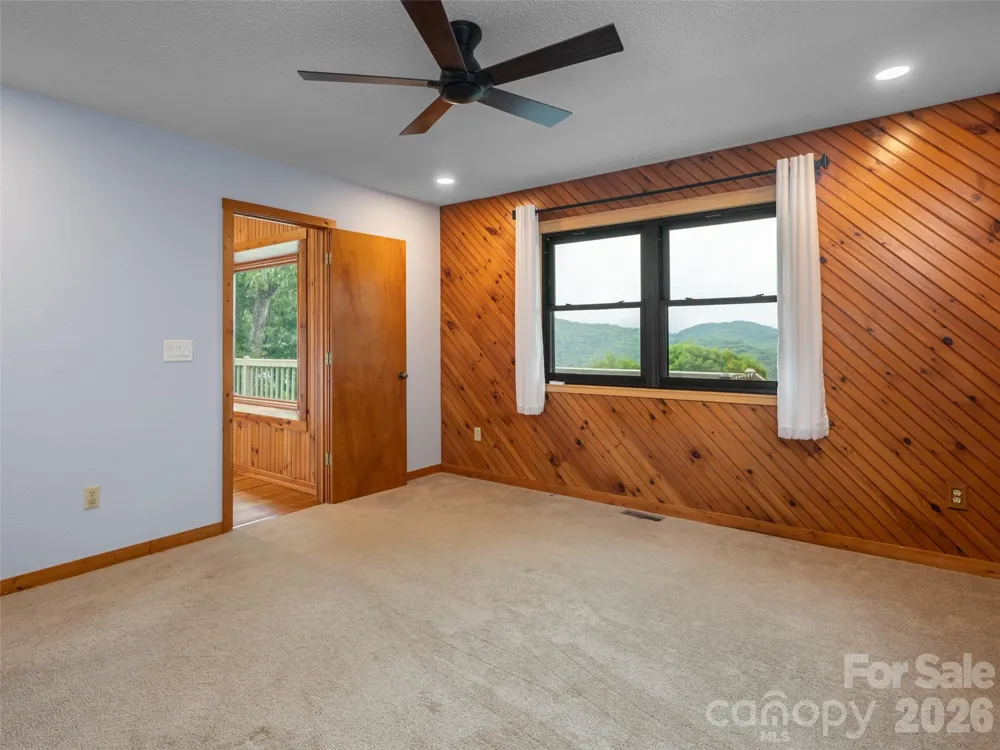 243 Pioneer Ridge Road Canton, NC 28716