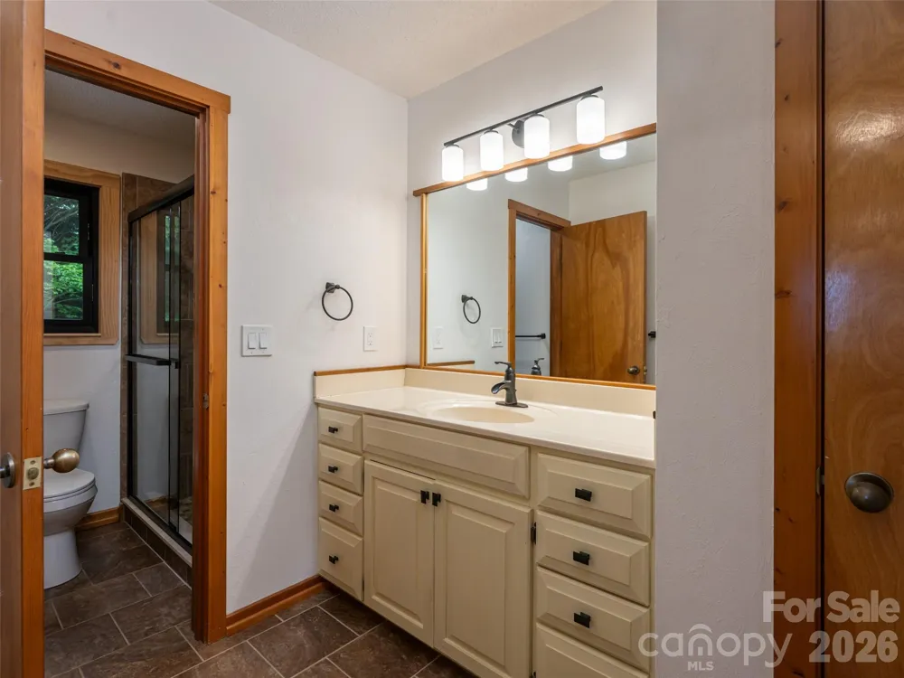 243 Pioneer Ridge Road Canton, NC 28716