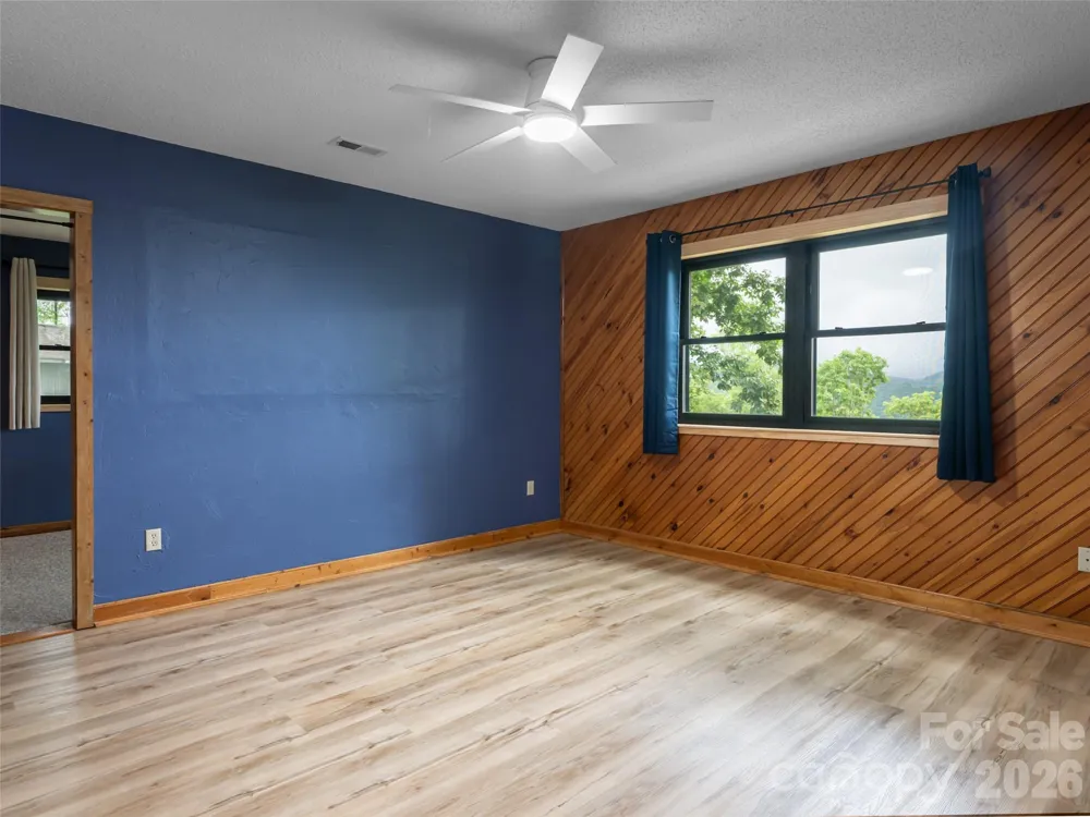 243 Pioneer Ridge Road Canton, NC 28716