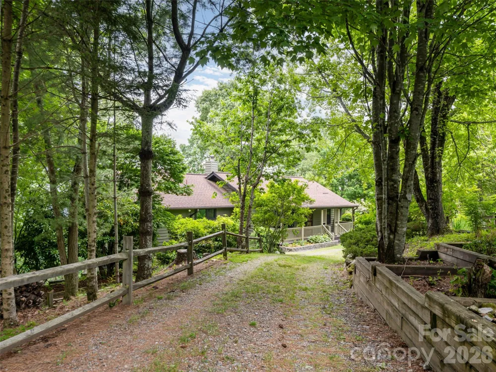 243 Pioneer Ridge Road Canton, NC 28716