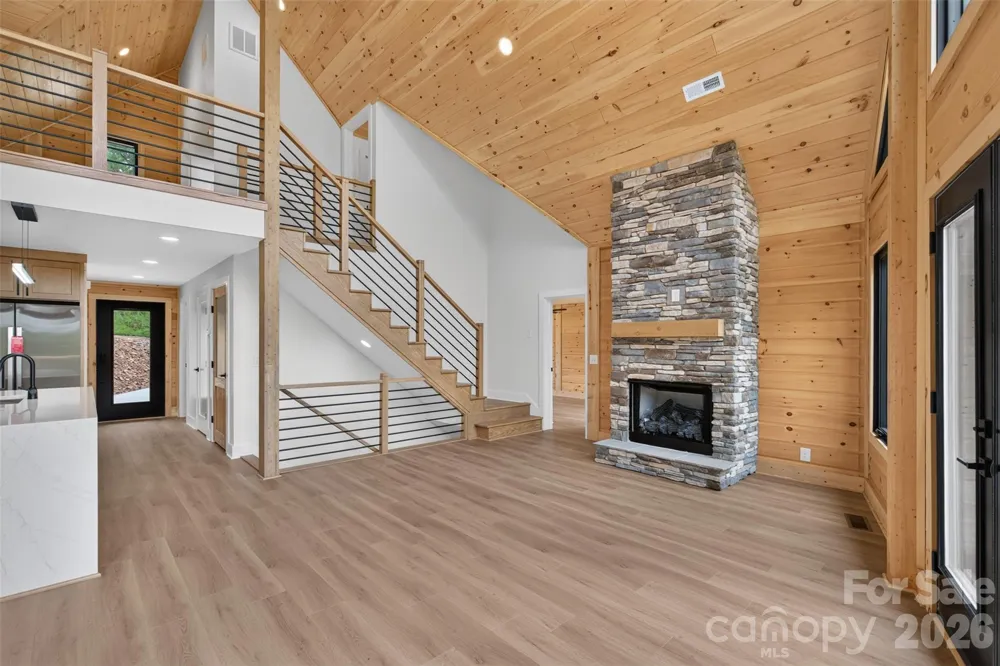 2199 Castle Peak Mountain Connelly Springs, NC 28612