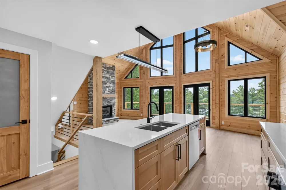 2199 Castle Peak Mountain Connelly Springs, NC 28612