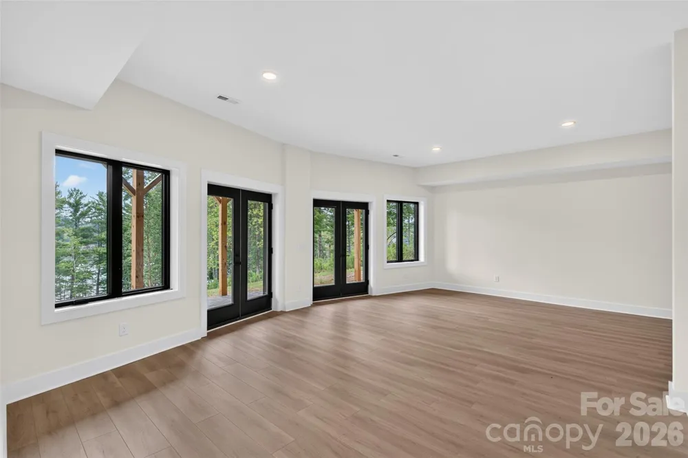 2199 Castle Peak Mountain Connelly Springs, NC 28612