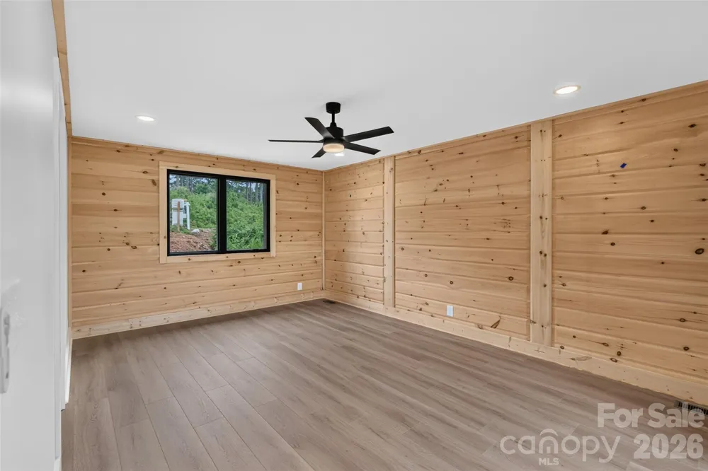 2199 Castle Peak Mountain Connelly Springs, NC 28612