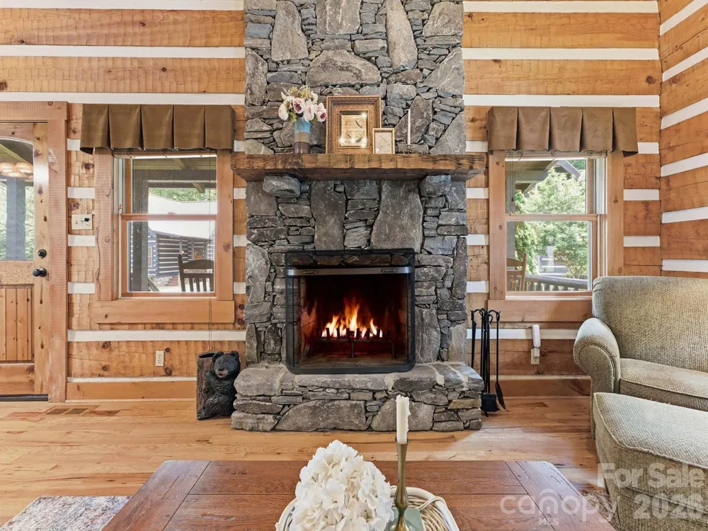 17 Rachels Circle Maggie Valley, NC 28751