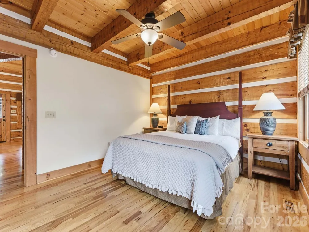 17 Rachels Circle Maggie Valley, NC 28751