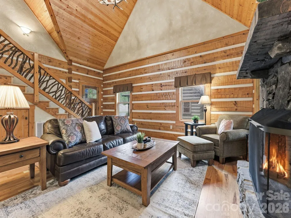 18 Rachels Circle Maggie Valley, NC 28751