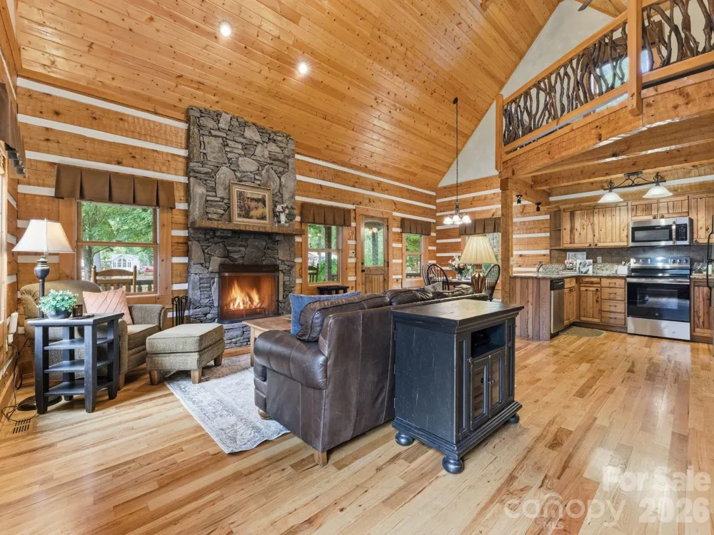18 Rachels Circle Maggie Valley, NC 28751