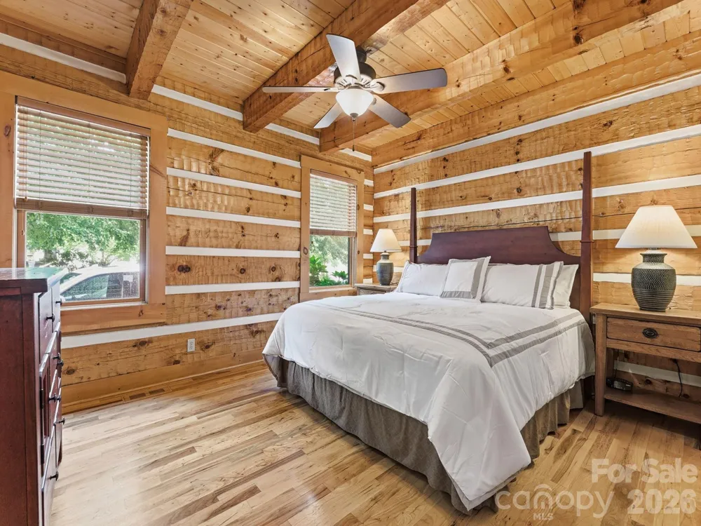 18 Rachels Circle Maggie Valley, NC 28751