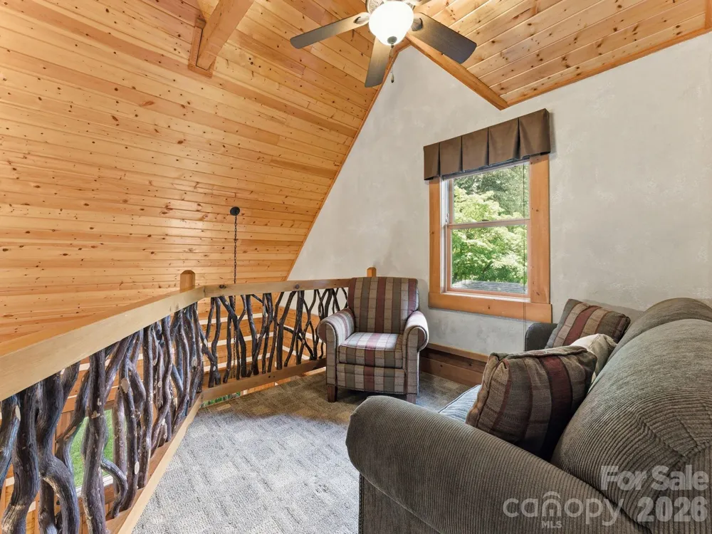 18 Rachels Circle Maggie Valley, NC 28751