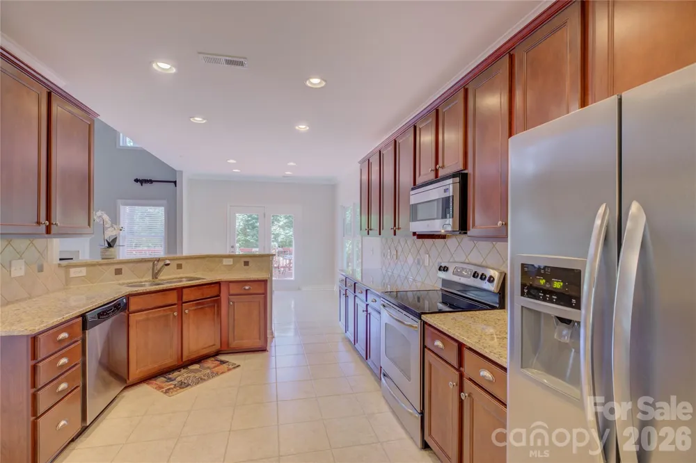 9609 Spurwig Court Charlotte, NC 28278