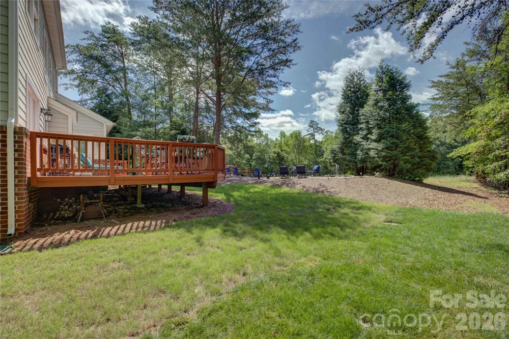 9609 Spurwig Court Charlotte, NC 28278