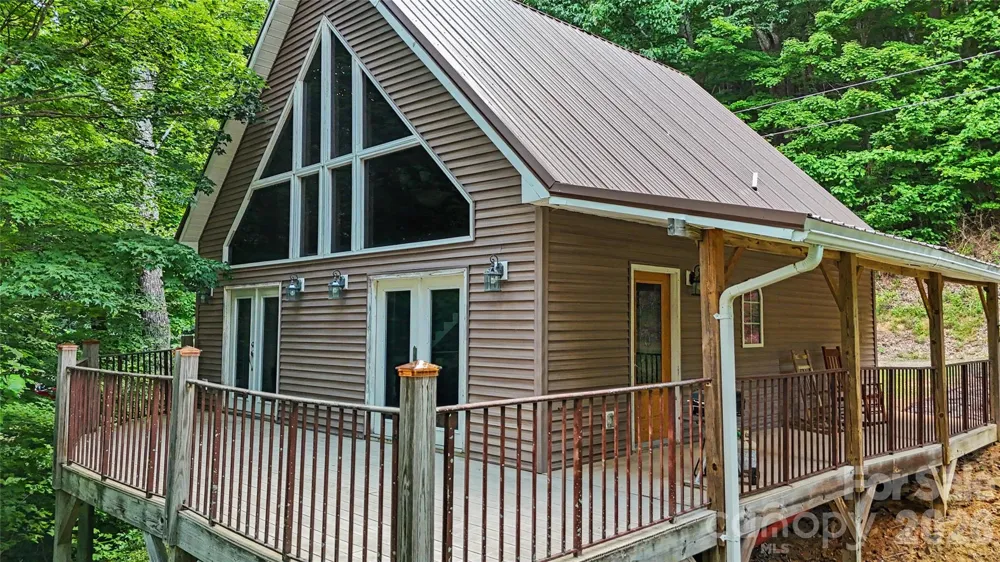 578 Three Top Circle West Jefferson, NC 28694
