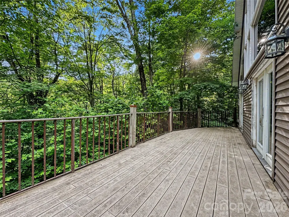 578 Three Top Circle West Jefferson, NC 28694