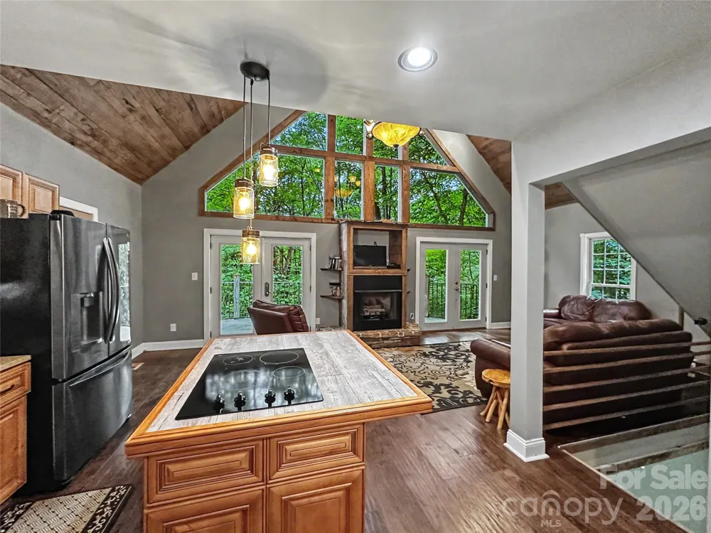 578 Three Top Circle West Jefferson, NC 28694