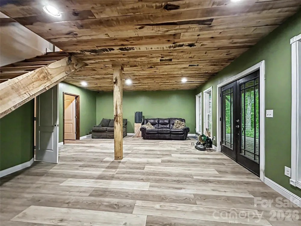 578 Three Top Circle West Jefferson, NC 28694