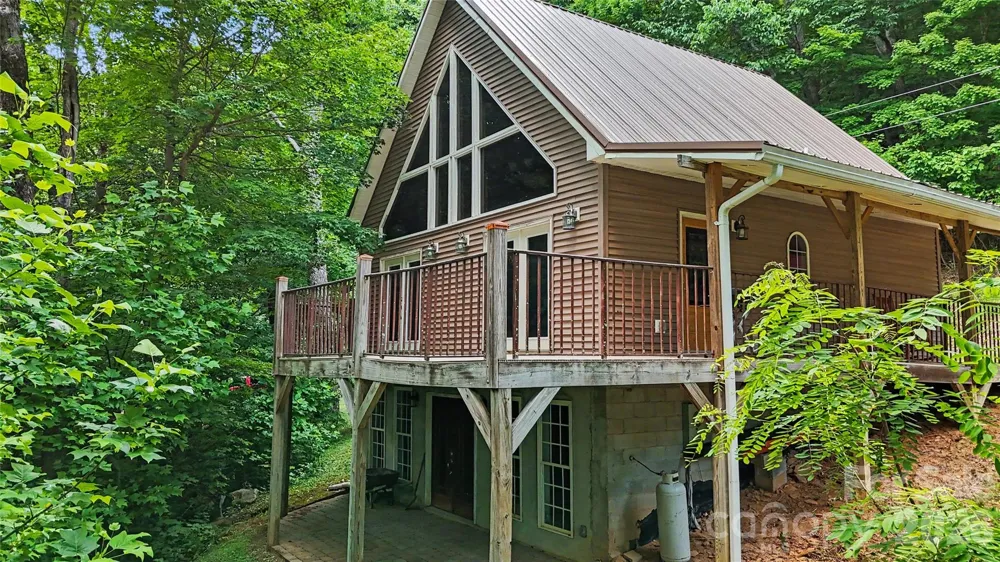 578 Three Top Circle West Jefferson, NC 28694
