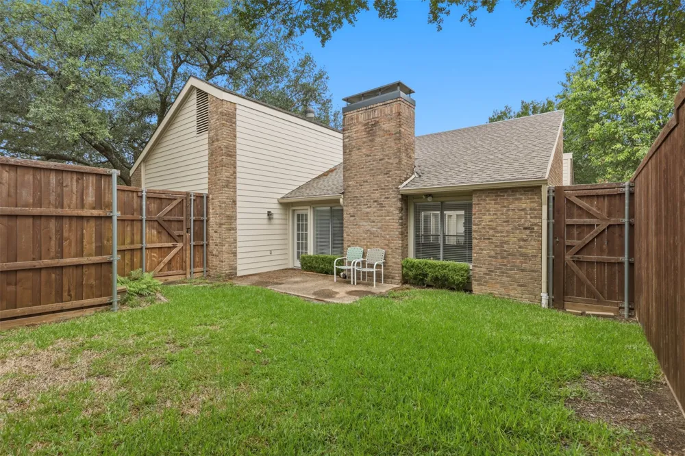 16902 Davenport Court Dallas, TX 75248