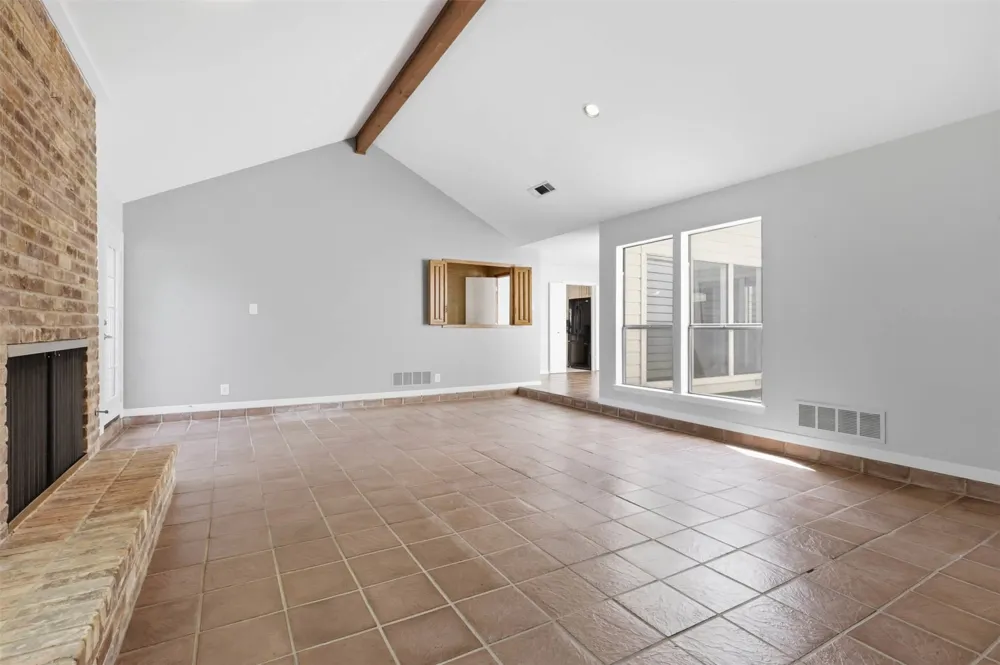 16902 Davenport Court Dallas, TX 75248